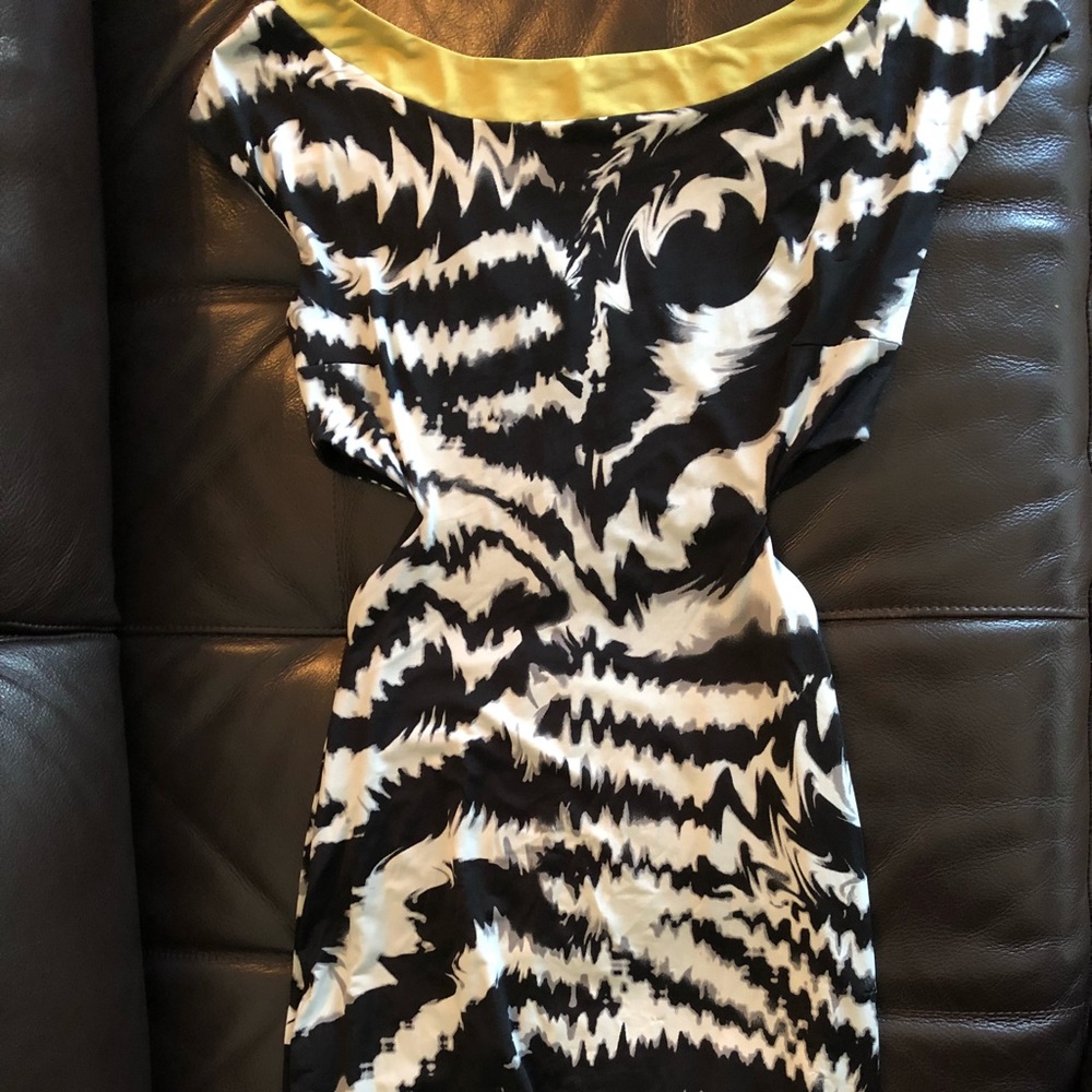 Bebe dress